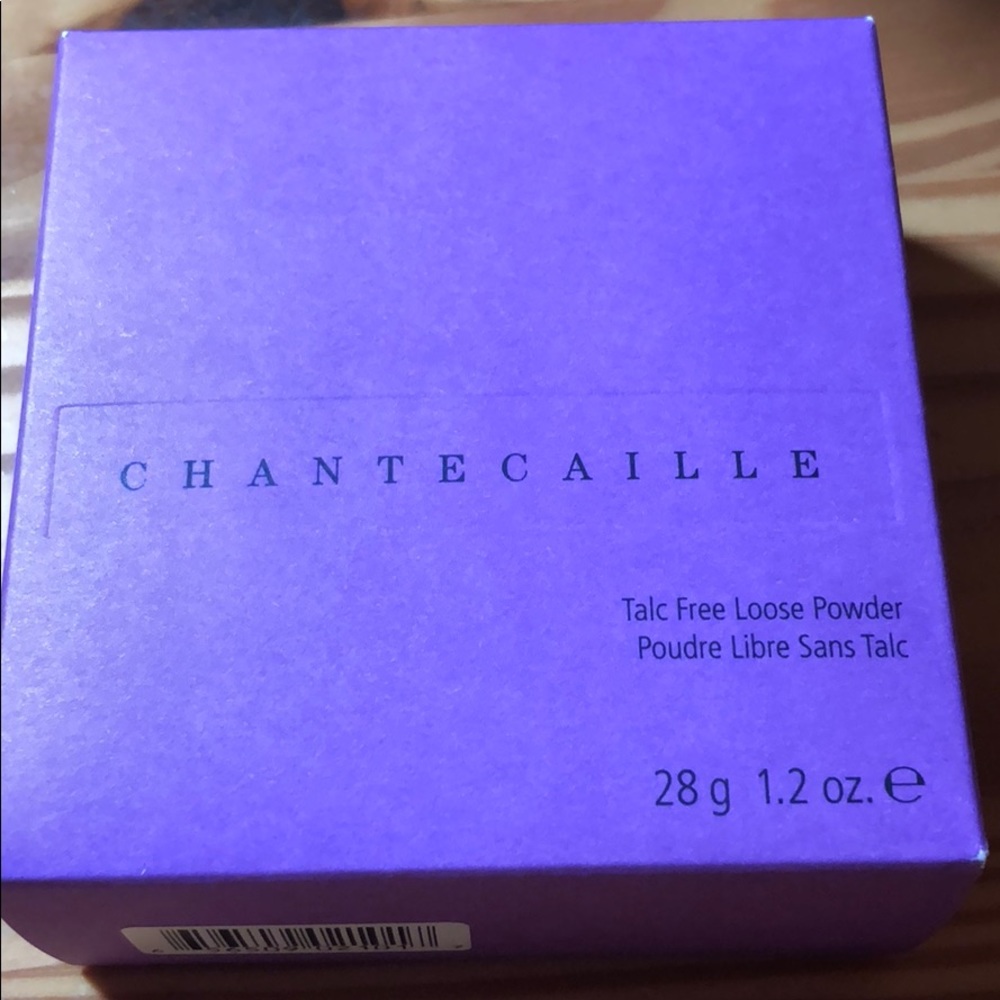 Brand new Chantecaille face powder light